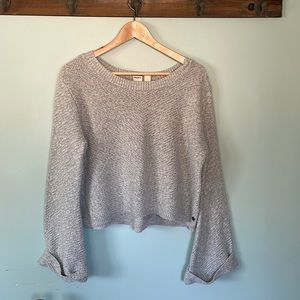 Roxy grey cropped knit sweater with bell sleeves, size XS
